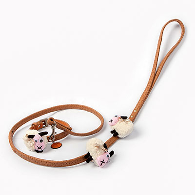 Lucky Sheep Leash2